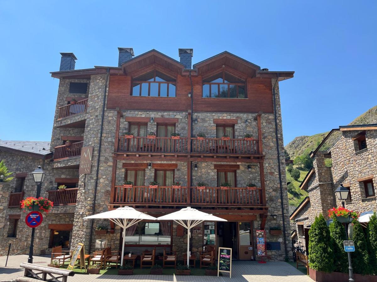 Wuau! Hotel Segle XX Ransol Dış mekan fotoğraf