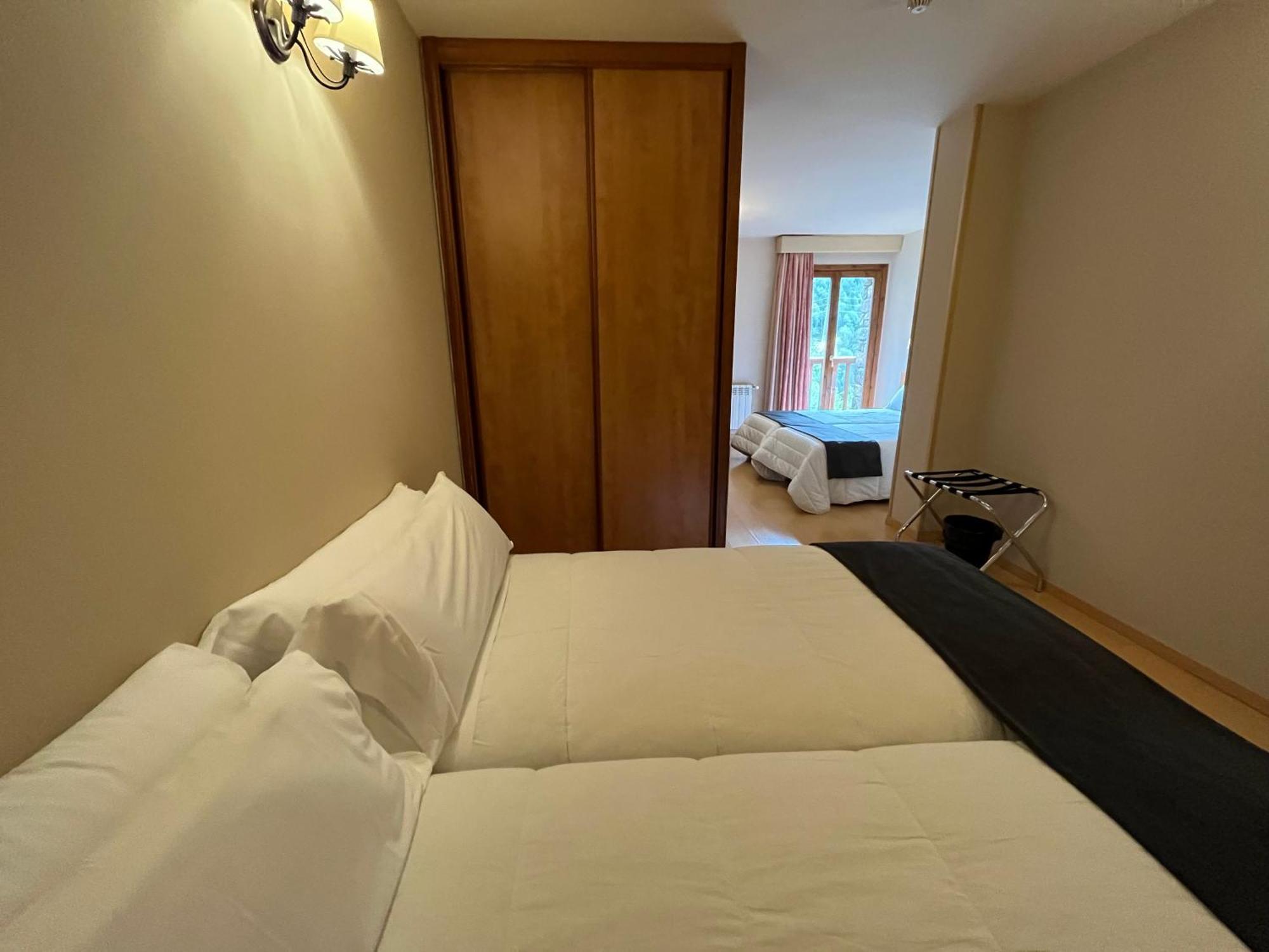 Wuau! Hotel Segle XX Ransol Dış mekan fotoğraf