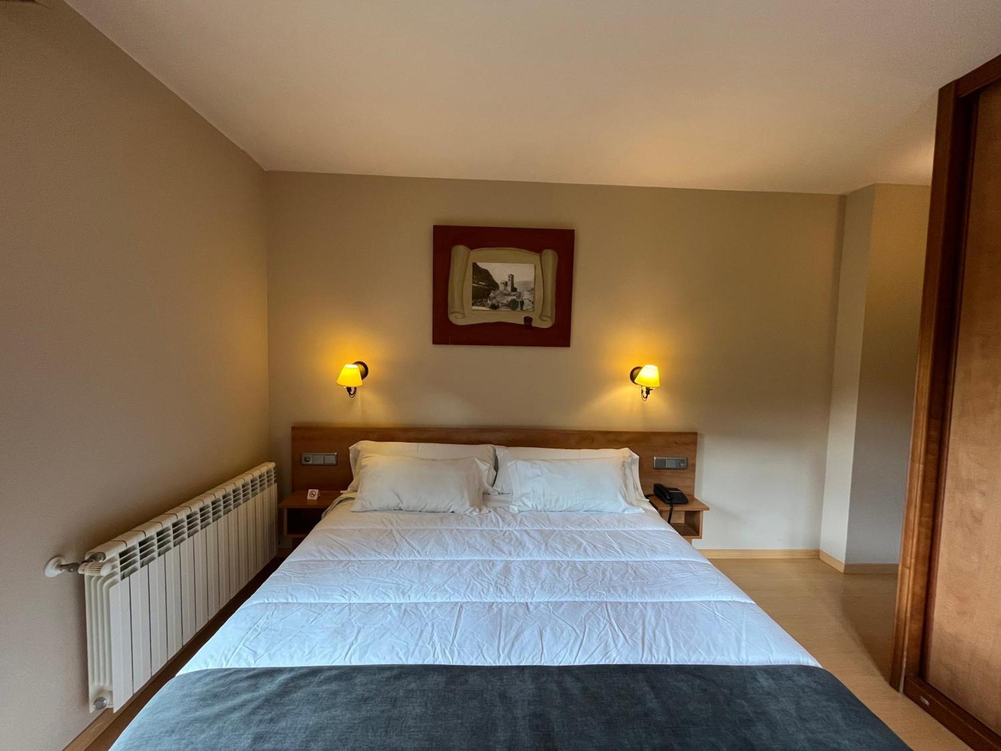 Wuau! Hotel Segle XX Ransol Dış mekan fotoğraf