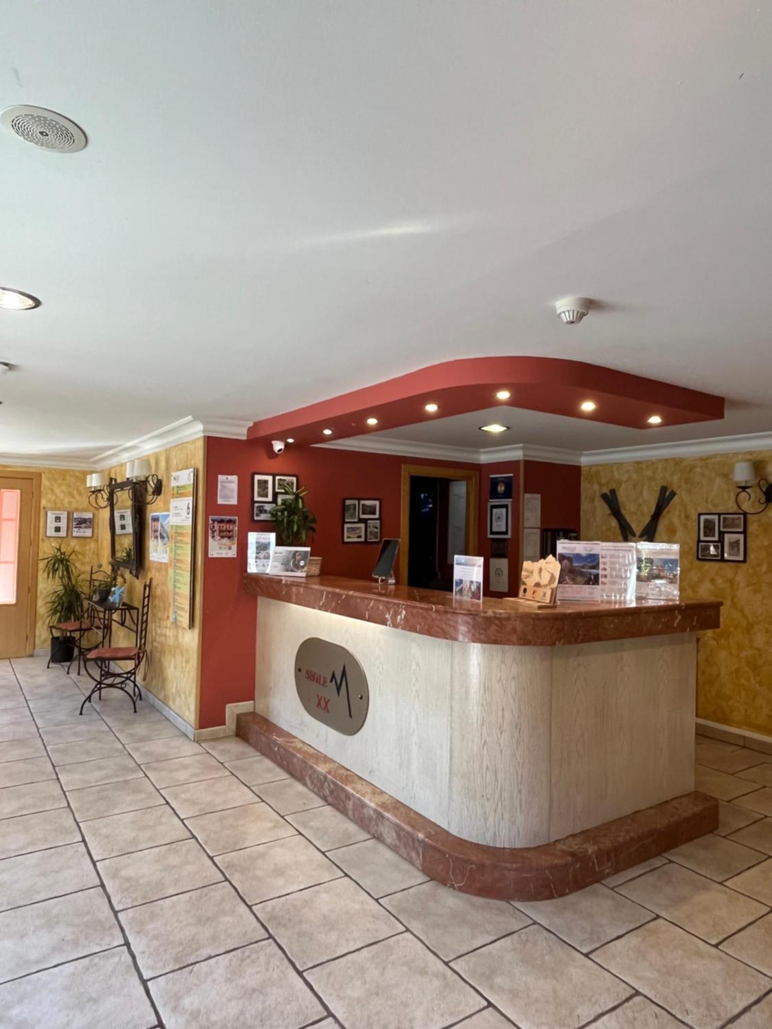 Wuau! Hotel Segle XX Ransol Dış mekan fotoğraf