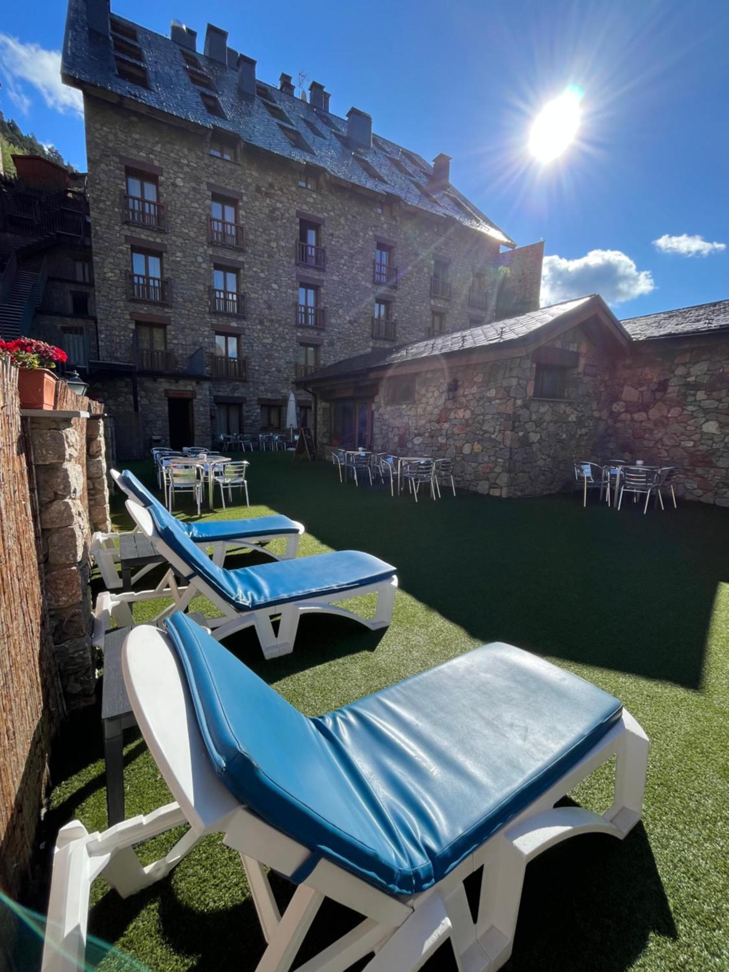 Wuau! Hotel Segle XX Ransol Dış mekan fotoğraf