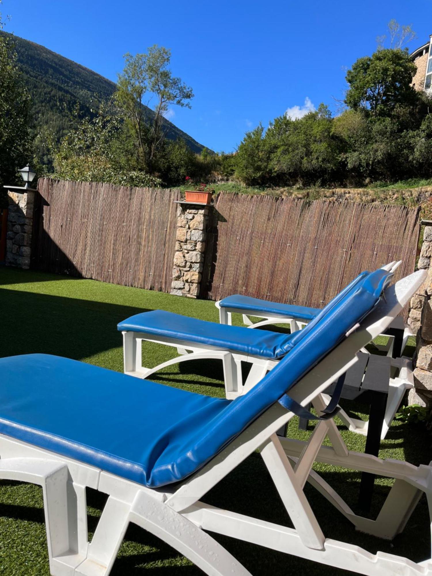 Wuau! Hotel Segle XX Ransol Dış mekan fotoğraf