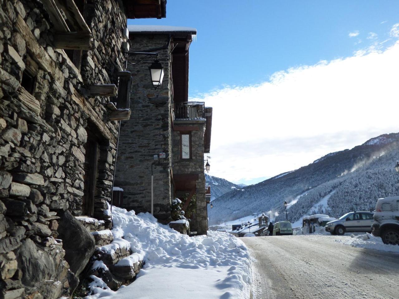 Wuau! Hotel Segle XX Ransol Dış mekan fotoğraf
